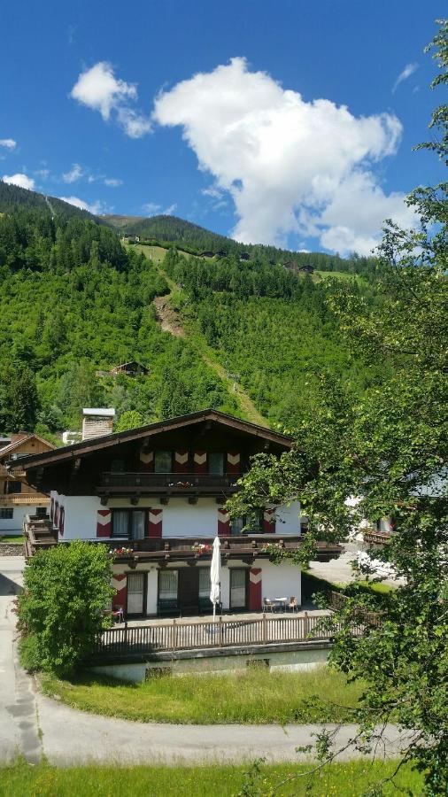 Apartment mit Blick auf die Berge